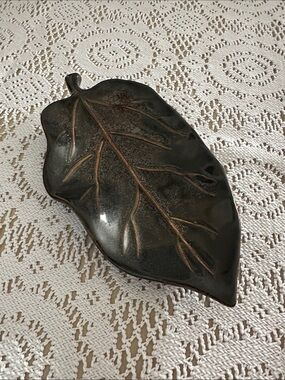 Vintage Leaf Trinket Dish